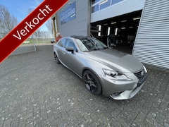 Lexus IS - 300h Sport Edition