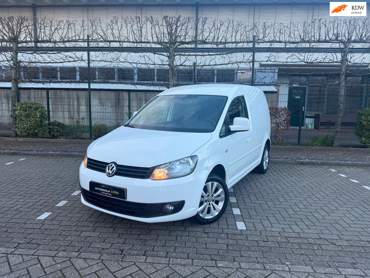 Volkswagen Caddy - 1.6 TDI AUTOMAAT EURO 5 AIRCO NAP APK LICHTMETALEN VELGEN TREKHAAK - AutoWereld.nl