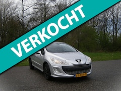Peugeot 308 - 1.6 VTi XS . 5 Drs . Airco . Cruiscontrol . Navigatie . trekhaak . enz