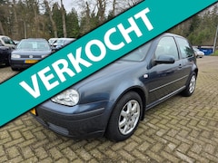 Volkswagen Golf - 1.6-16V Comfortline