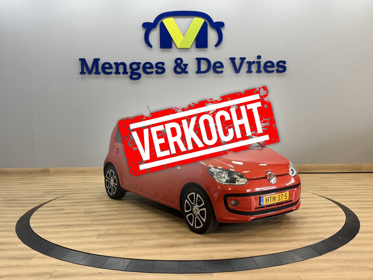 Volkswagen Up! - 1.0 groove up! BlueMotion Airco | Stoel Verwarming | Fender Audio | Navigatie | - AutoWereld.nl
