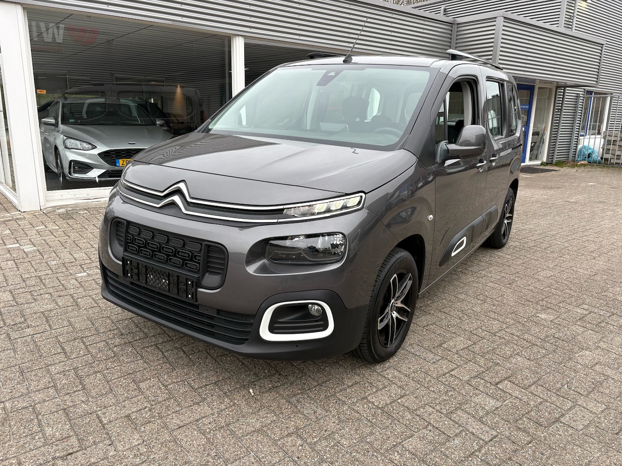 Citroën Berlingo - 1.2 PureTech 110 - AutoWereld.nl