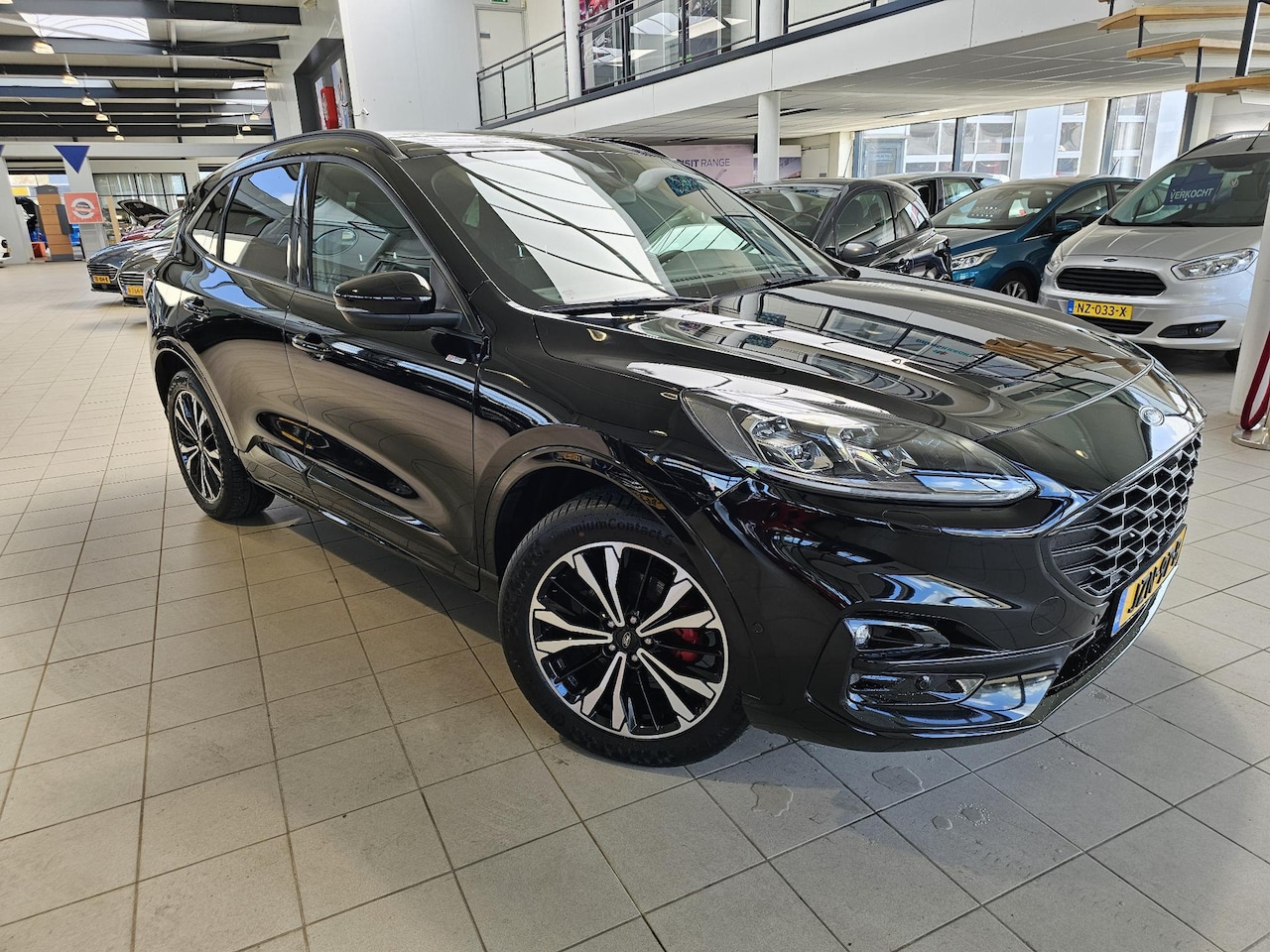 Ford Kuga - 2.5 PHEV ST-Line X 2.5 PHEV ST-Line X - AutoWereld.nl