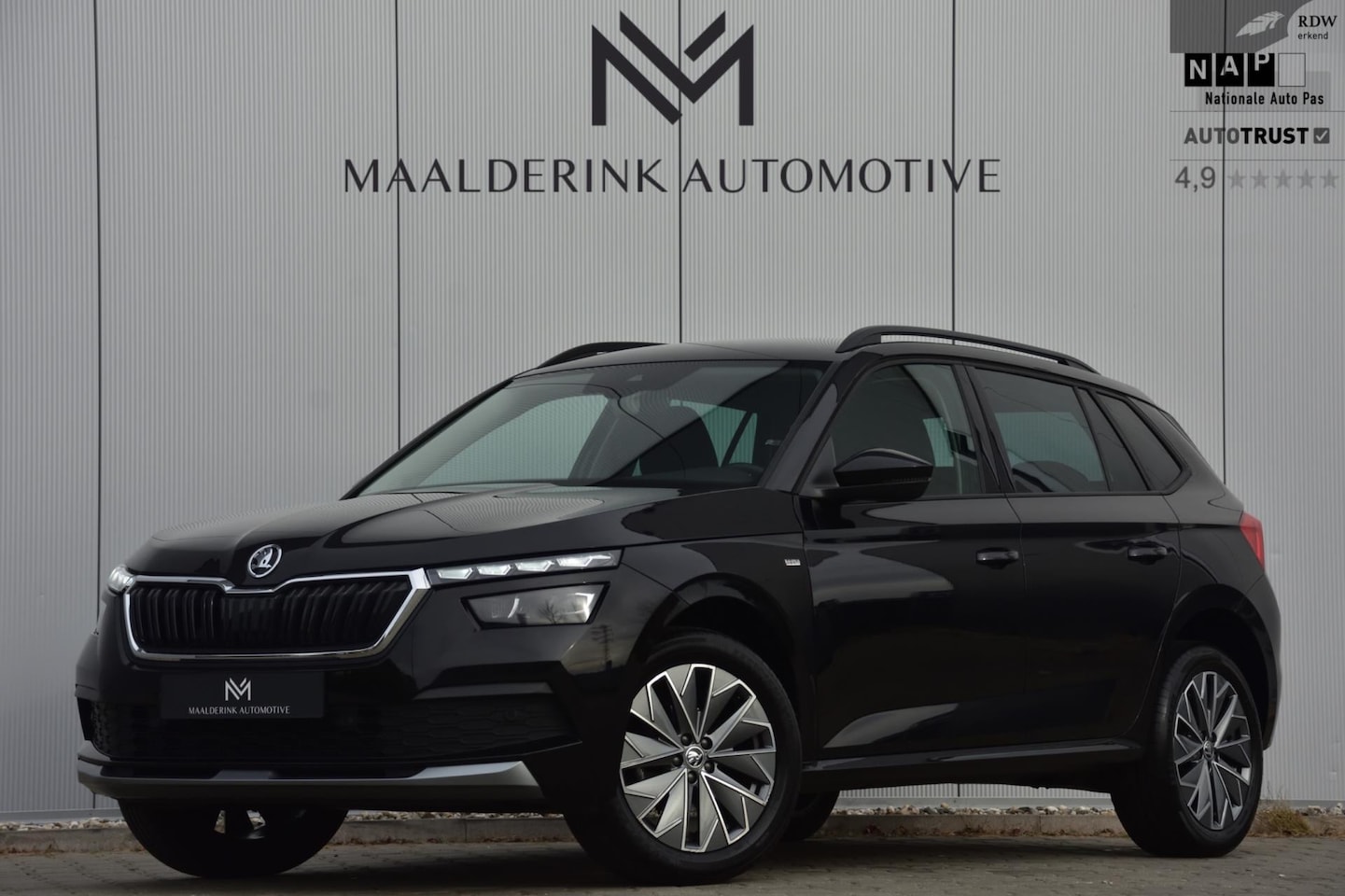 Skoda Kamiq - 1.0 TSI Automaat Sport Business Digitale cockpit, Camera, Navi, Led, Stoelverwarming - AutoWereld.nl