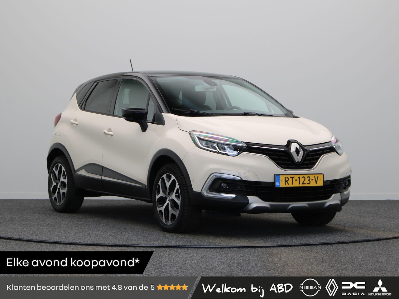Renault Captur - 0.9 TCe Intens | Cruise control | Climate control | navigatie | Keyless | Trekhaak 1200KG. - AutoWereld.nl