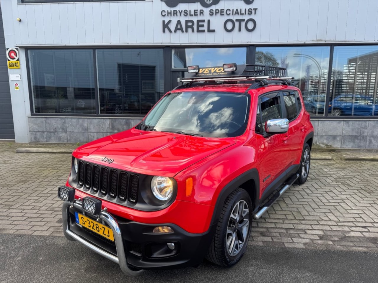 Jeep Renegade - 1.4 MultiAir Night Eagle 1.4 MultiAir Night Eagle - AutoWereld.nl