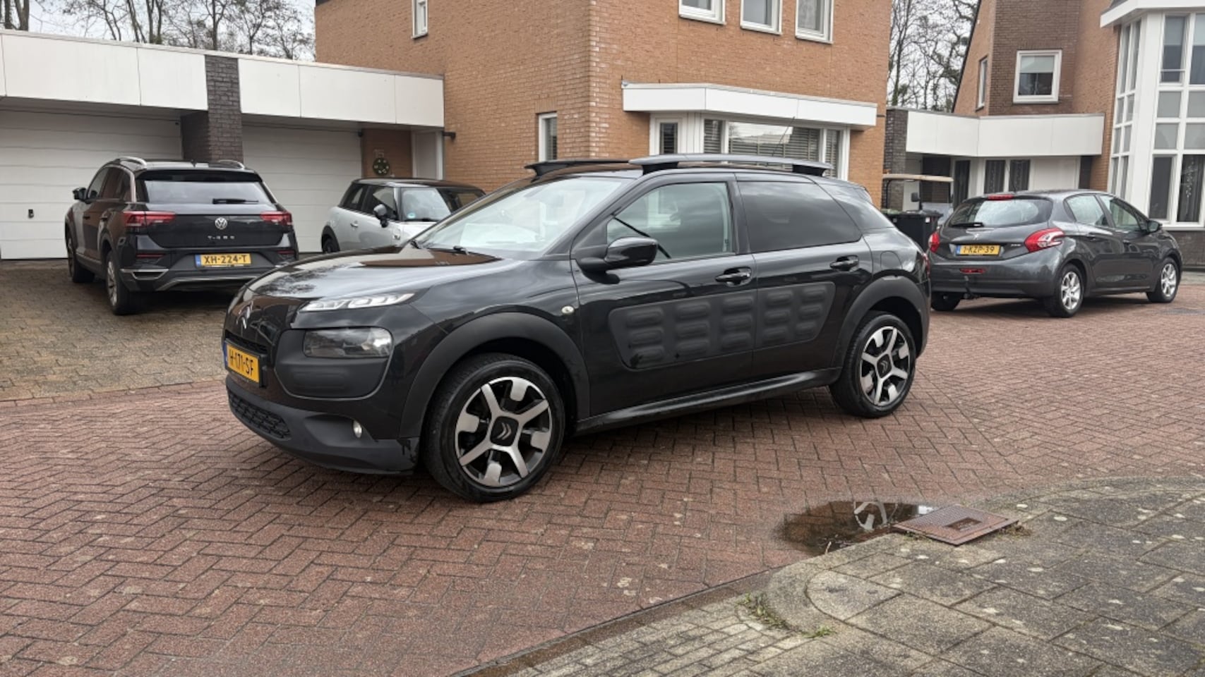 Citroën C4 Cactus - 1.2 PureTech Shine I Cruise CTRL I CLIMA Nette auto - AutoWereld.nl