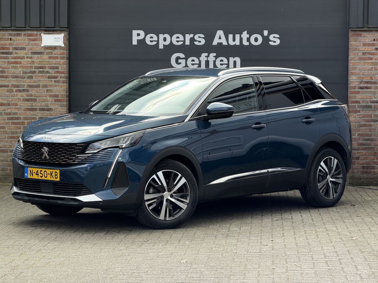 Peugeot 3008 - 1.2 PureTech Blue Lease Premium Automaat Keyless Elek. A-klep Carplay Camera - AutoWereld.nl