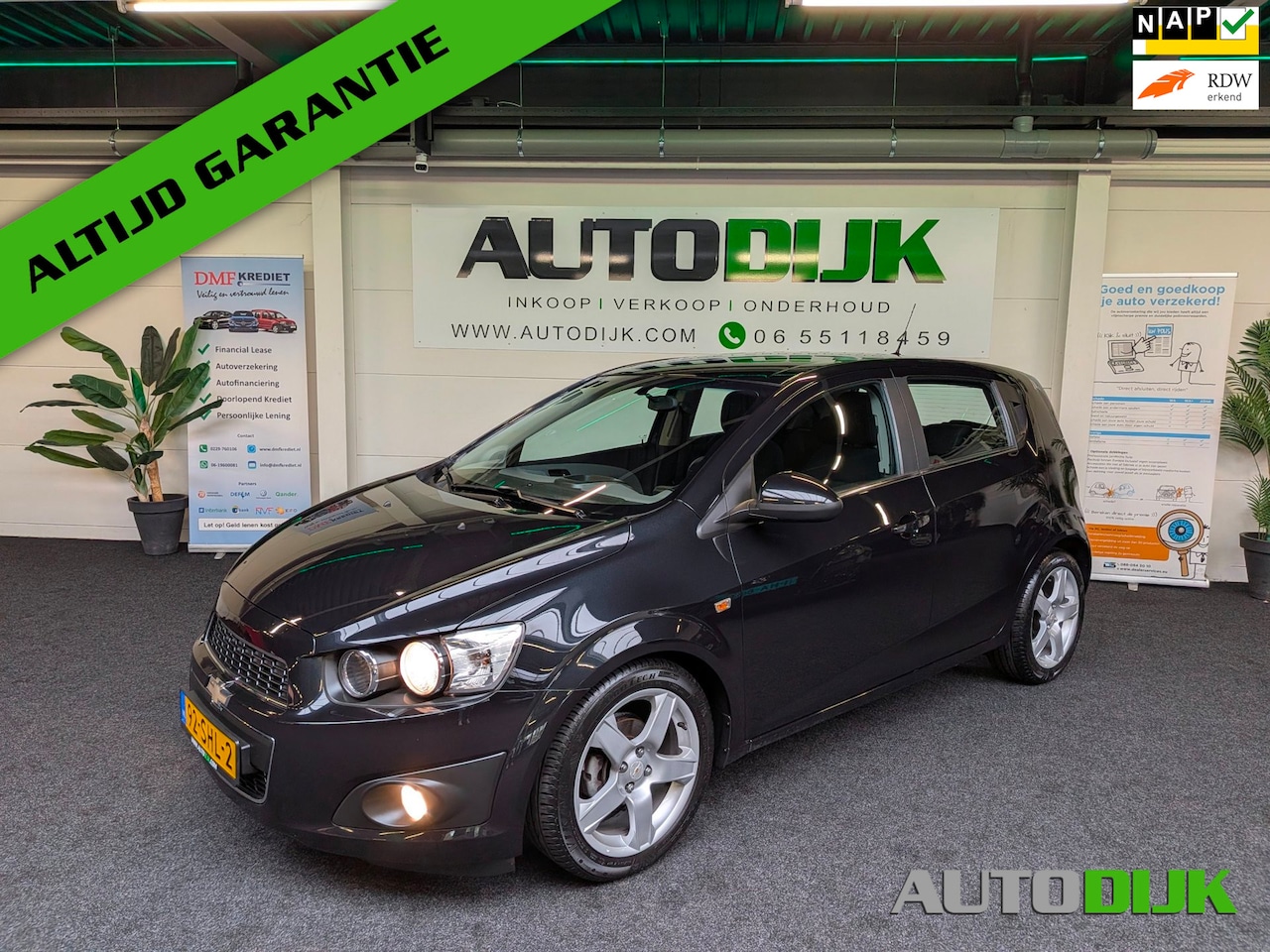 Chevrolet Aveo - 1.4 LTZ | Cruisecontrol | Parkeersensoren - AutoWereld.nl