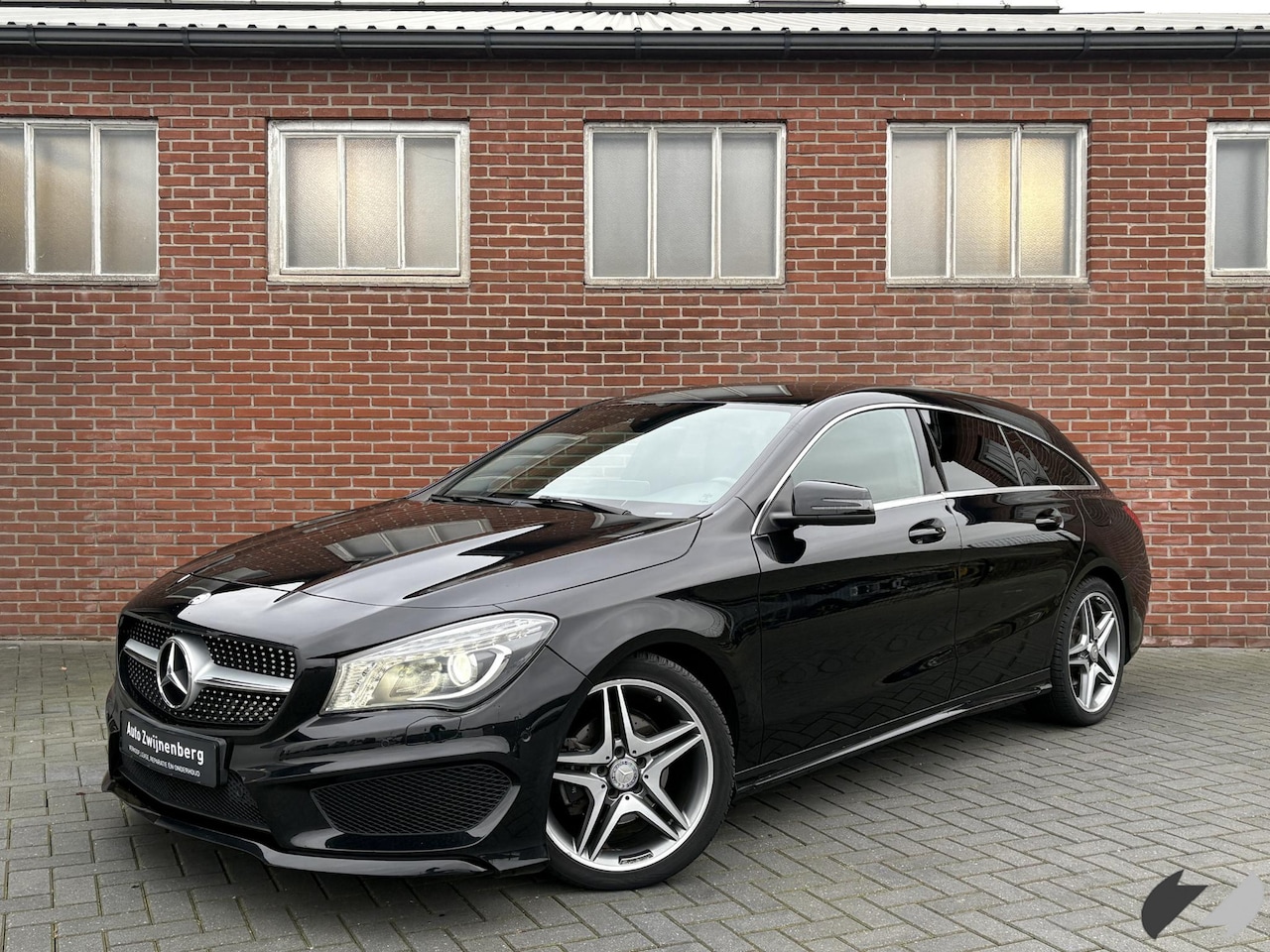 Mercedes-Benz CLA-klasse Shooting Brake - 180 OrangeArt Edition 180 OrangeArt Edition - AutoWereld.nl