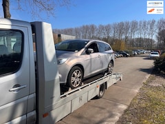 Ford Focus Wagon - 1.6 EcoBoost First Edition Motor Defect