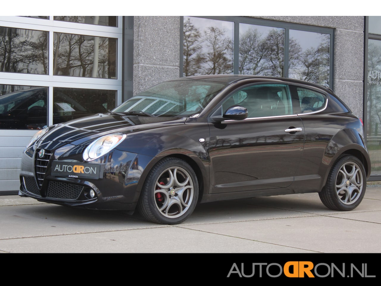 Alfa Romeo MiTo - 0.9 TwinAir Distinctive Premium Plus Lederen bekleding Nero Etna! - AutoWereld.nl