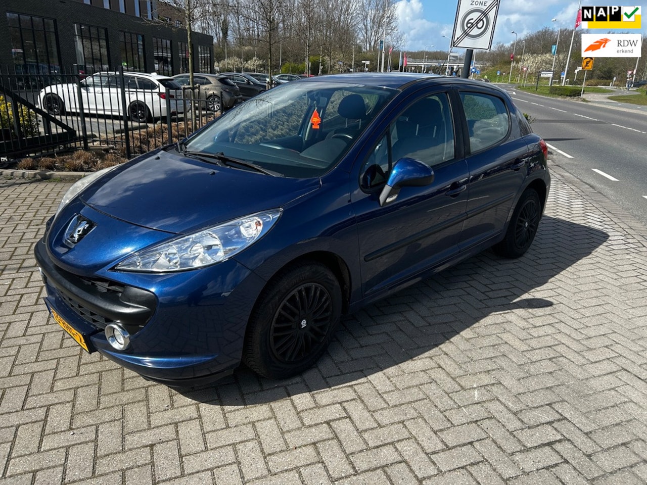 Peugeot 207 - 1.4 VTi Look 2009! AIRCO! NWE APK! Goed onderhouden! - AutoWereld.nl