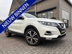 Nissan Qashqai - 1.2 Turbo N-Connecta Trekhaak / Panoramadak / 360-Camera