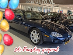 Jaguar XK8 - 4.0 V8 Coupé Automaat Airco, Leder interieur, Stuurbekrachtiging