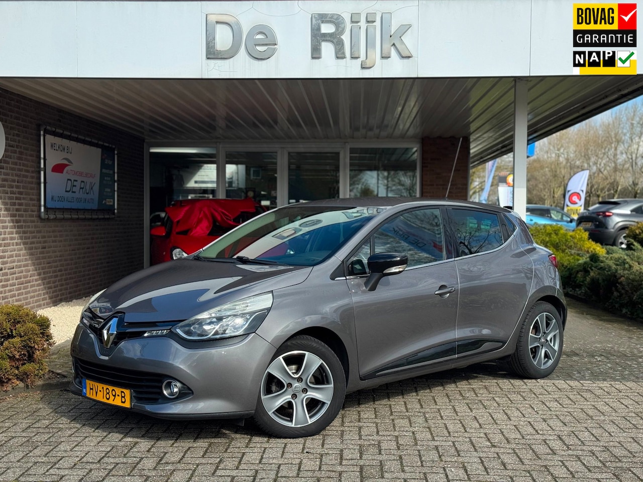 Renault Clio - 0.9 TCe ECO Night&Day | Navi, Cruise, Bluetooth, Afn. Trekhaak | NAP | - AutoWereld.nl