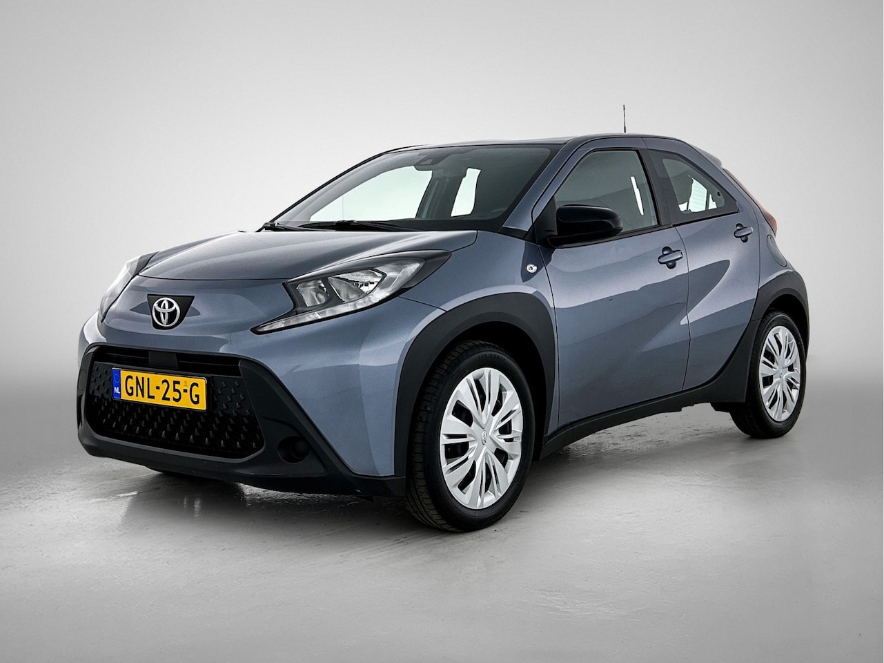 Toyota Aygo X - 1.0 VVT-i MT play 1.0 VVT-i MT Play - AutoWereld.nl