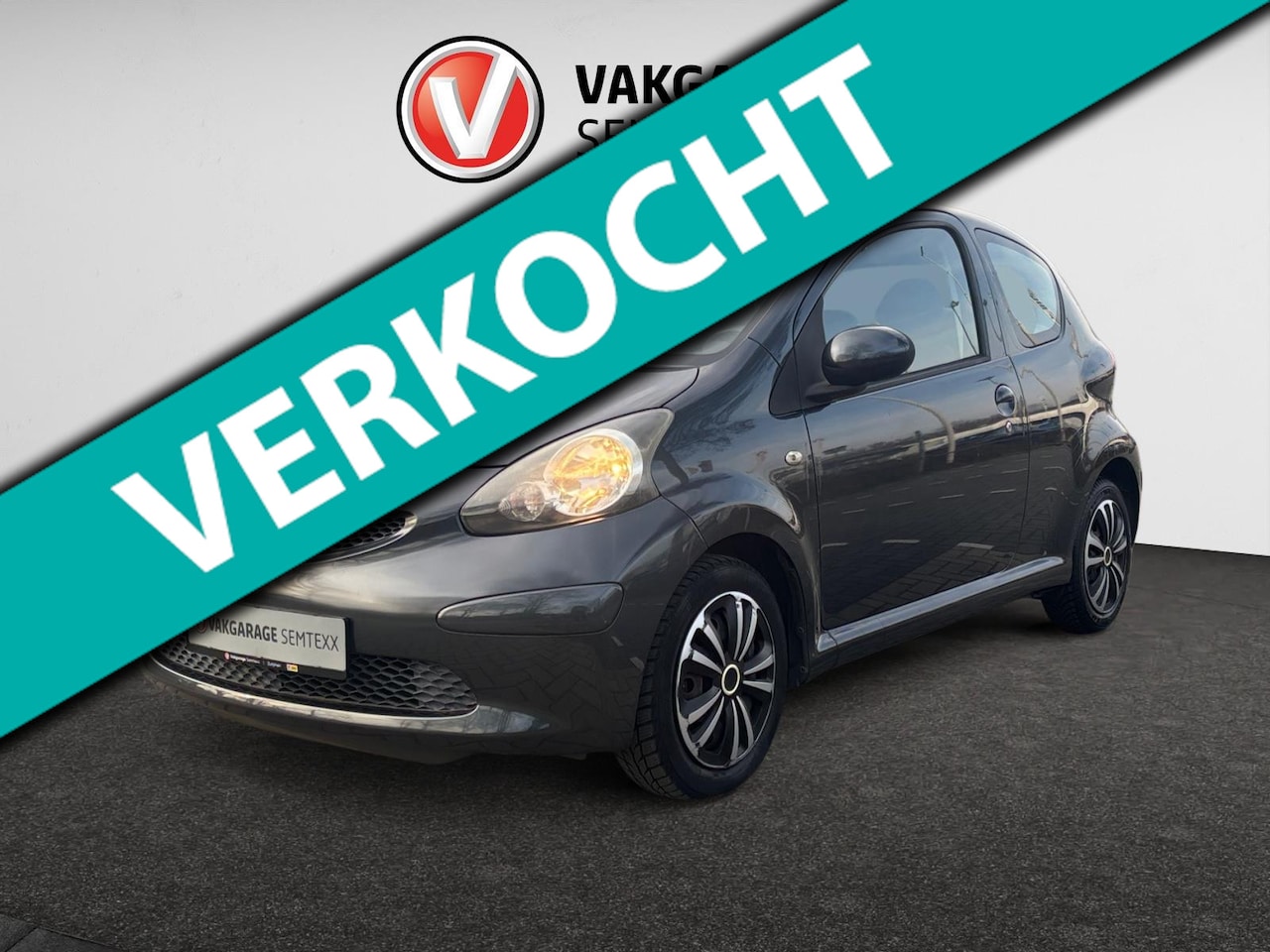 Toyota Aygo - 1.0-12V + | Automaat | Org. NL | All-Season | Boordcomputer | Centr. Deuvergr Afstand | St - AutoWereld.nl