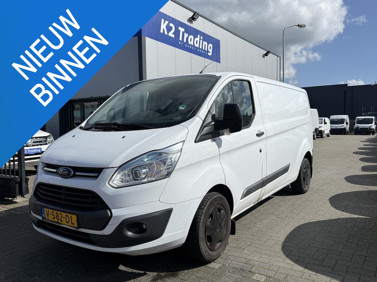 Ford Transit Custom - 290 2.2 TDCI L2H1 Trend 290 2.2 TDCI L2H1 Trend - AutoWereld.nl