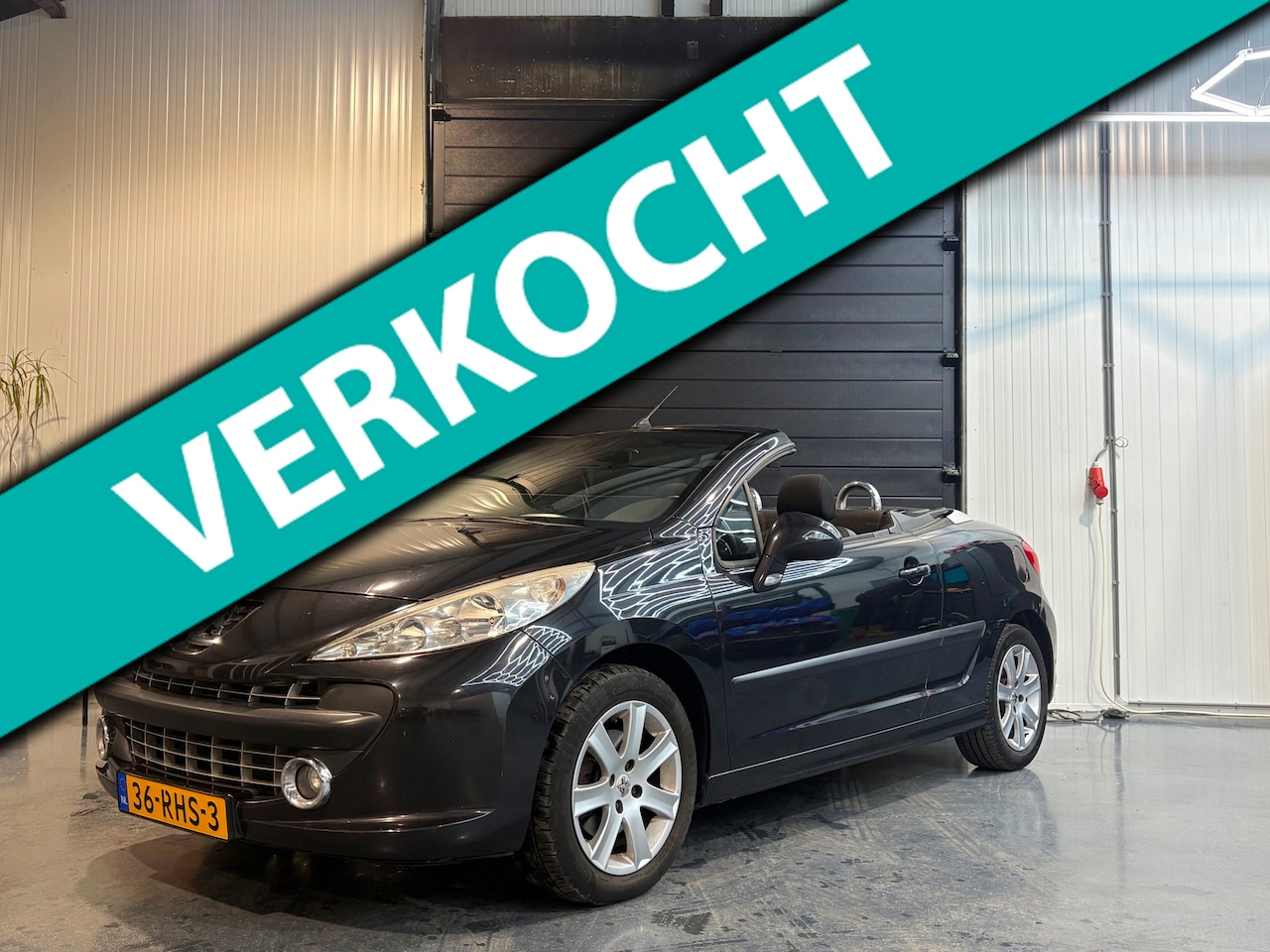 Peugeot 207 CC - 1.6 VTi Nieuwe APK 03-2027! - AutoWereld.nl