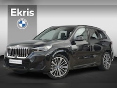 BMW X1 - xDrive25e M Sportpakket 20''/ Head-Up Display / Panoramadak / Parking Assistant Plus / Com