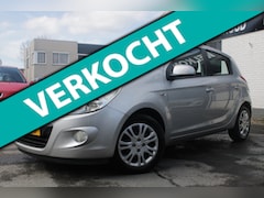 Hyundai i20 - 1.4i DynamicVersion Automaat | Airco | Elec ramen