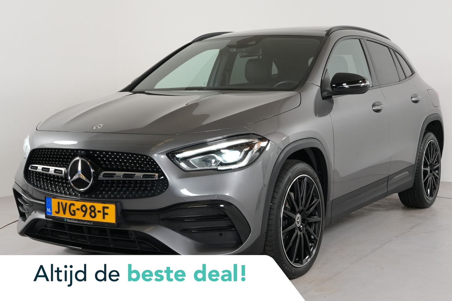 Mercedes-Benz GLA-Klasse - 250 e AMG Night 218pk PHEV | Pano | 360 Camera | Stl. verw. | Adap. Cruise | Apple/Android - AutoWereld.nl
