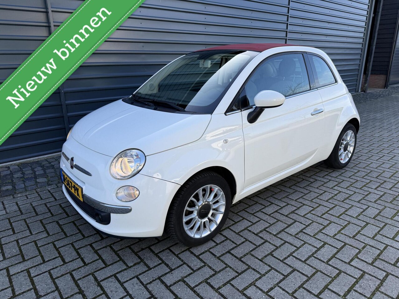 Fiat 500 C - 0.9 TwinAir Lounge Cabrio Airco LM velg - AutoWereld.nl