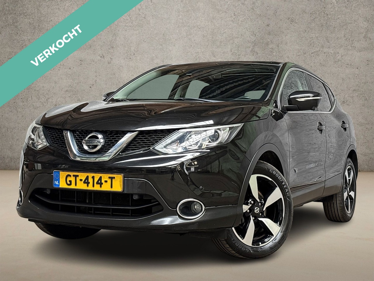 Nissan Qashqai - 1.2 Luxury Sport (PANORAMADAK, NAVIGATIE, CLIMATE, GETINT GLAS, 360 CAMERA, SPORTSTOELEN, - AutoWereld.nl