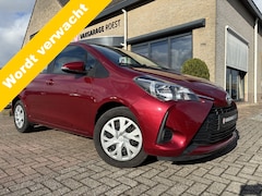 Toyota Yaris - 5DRS 1.5 VVT-i Dynamic Camera / Schakellippers