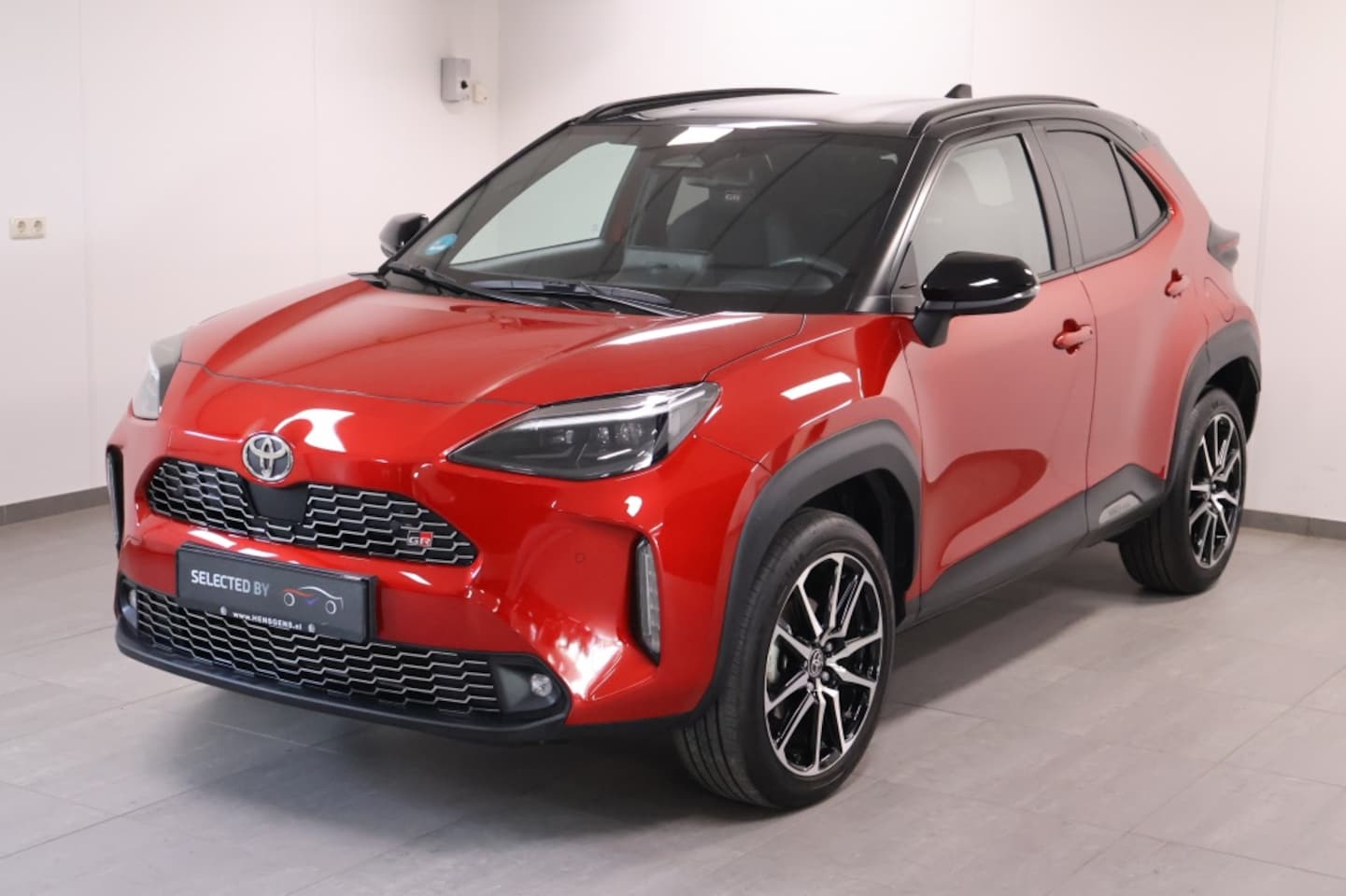 Toyota Yaris Cross - 1.5 Hybride 130 GR Sport | JBL | Head-up - AutoWereld.nl