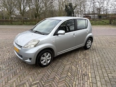 Daihatsu Sirion 2 - 1.0-12V 2008 slechts 65.000km