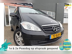 Mercedes-Benz A-klasse - 160 BlueEFFICIENCY Business Class 5 drs met airco en bluetooth telefoon / media
