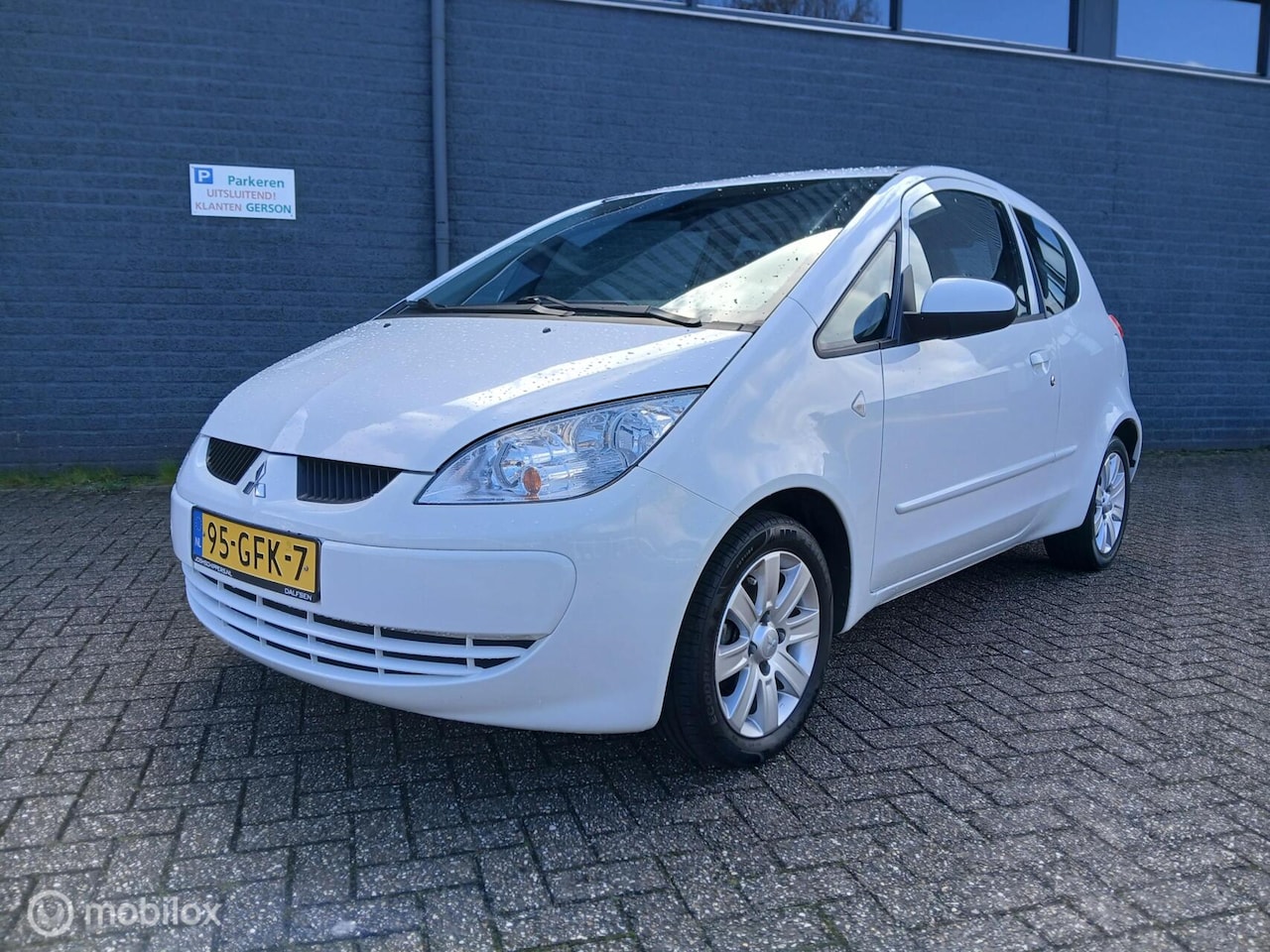 Mitsubishi Colt - 1.3 127.000Km Nap/1e Eigenaar/Apk 03-'27 - AutoWereld.nl