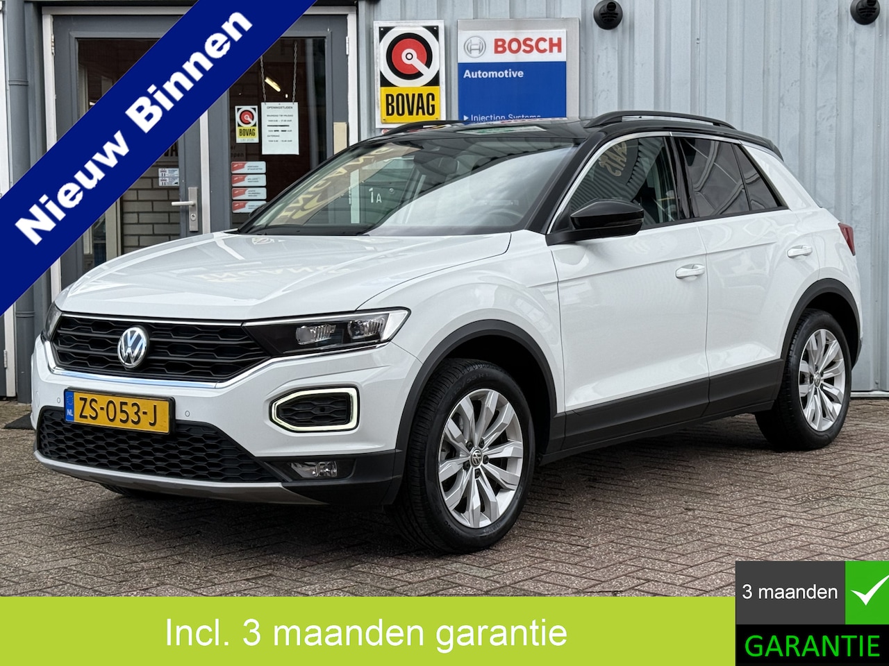 Volkswagen T-Roc - 1.0 TSI Style | PANO | CAMERA | NAVI | FULL LED | NETTE AUTO | - AutoWereld.nl