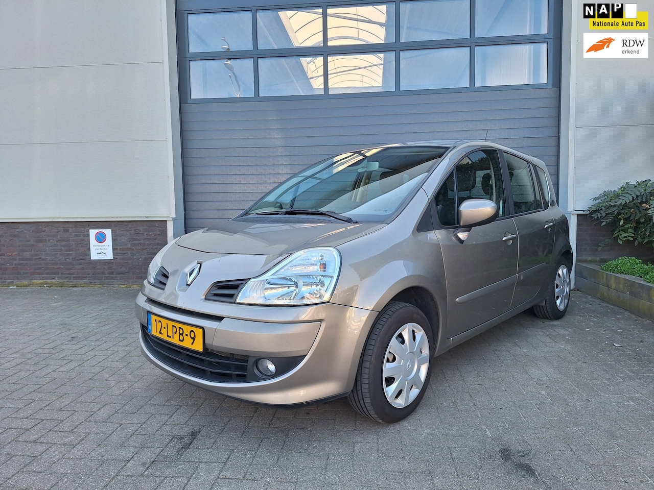 Renault Grand Modus - | 1.6-16V Exception | Automaat | Airco | - AutoWereld.nl