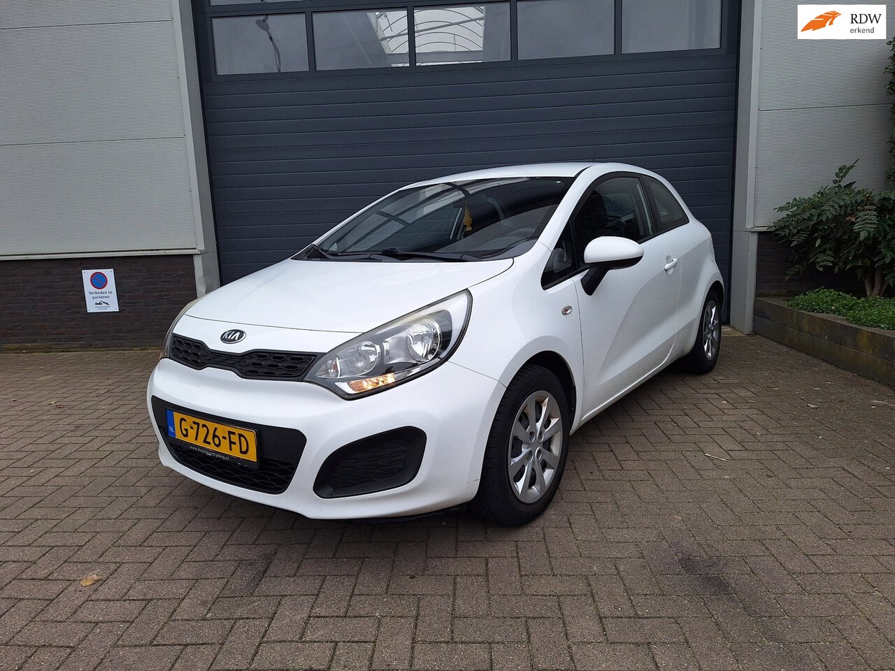 Kia Rio - | 1.2 CVVT | Airco | Bluetooth | - AutoWereld.nl