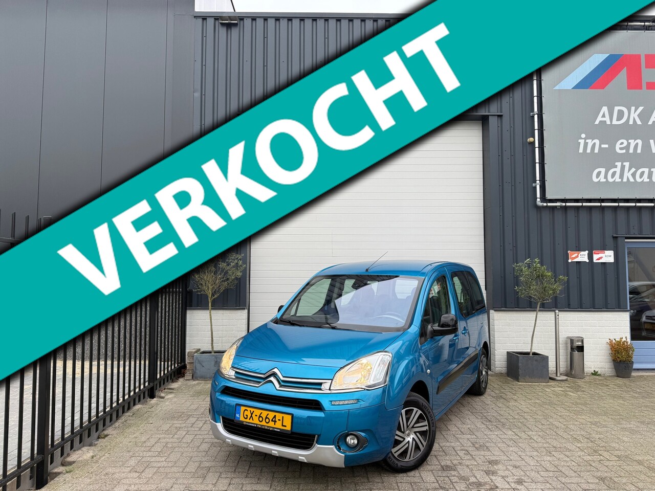 Citroën Berlingo - 1.6 e-HDi Tendance AUTOMAAT/CLIMA/CRUISE/STANDKACHEL - AutoWereld.nl