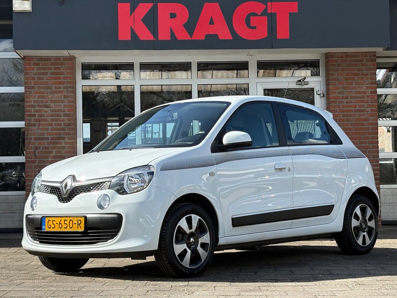 Renault Twingo - Collection 1.0 SCe 71 pk - 5drs - airco - cruise - zuinig! - AutoWereld.nl