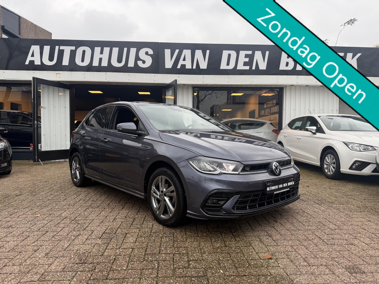 Volkswagen Polo - 1.0 TSI R-Line|Navi|Cruise|Vitrual|Carplay|Pdc|Led|1e Eigenaar apk 04-12-2027 - AutoWereld.nl