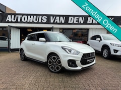 Suzuki Swift - 1.4 Sport|Xenon|Navi|Cruise|Carplay|Led|Full Option|Camera|Stoelverw|Nw Apk