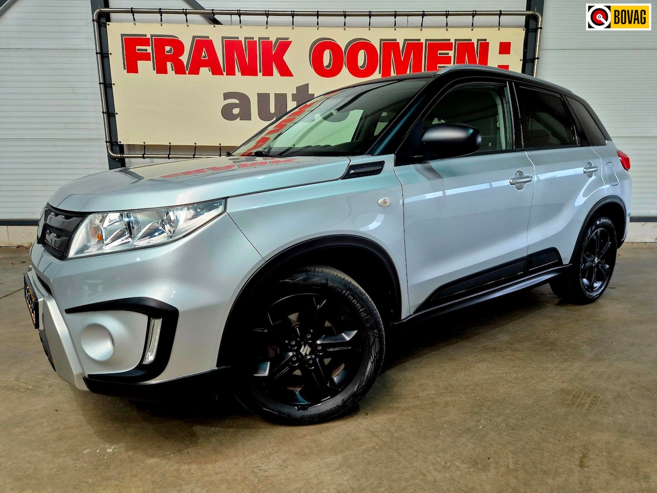 Suzuki Vitara - 1.6 Exclusive 120PK + Trekhaak|Camera|Navi|Apple|Android|Climate|Cruise|17"LMV - AutoWereld.nl