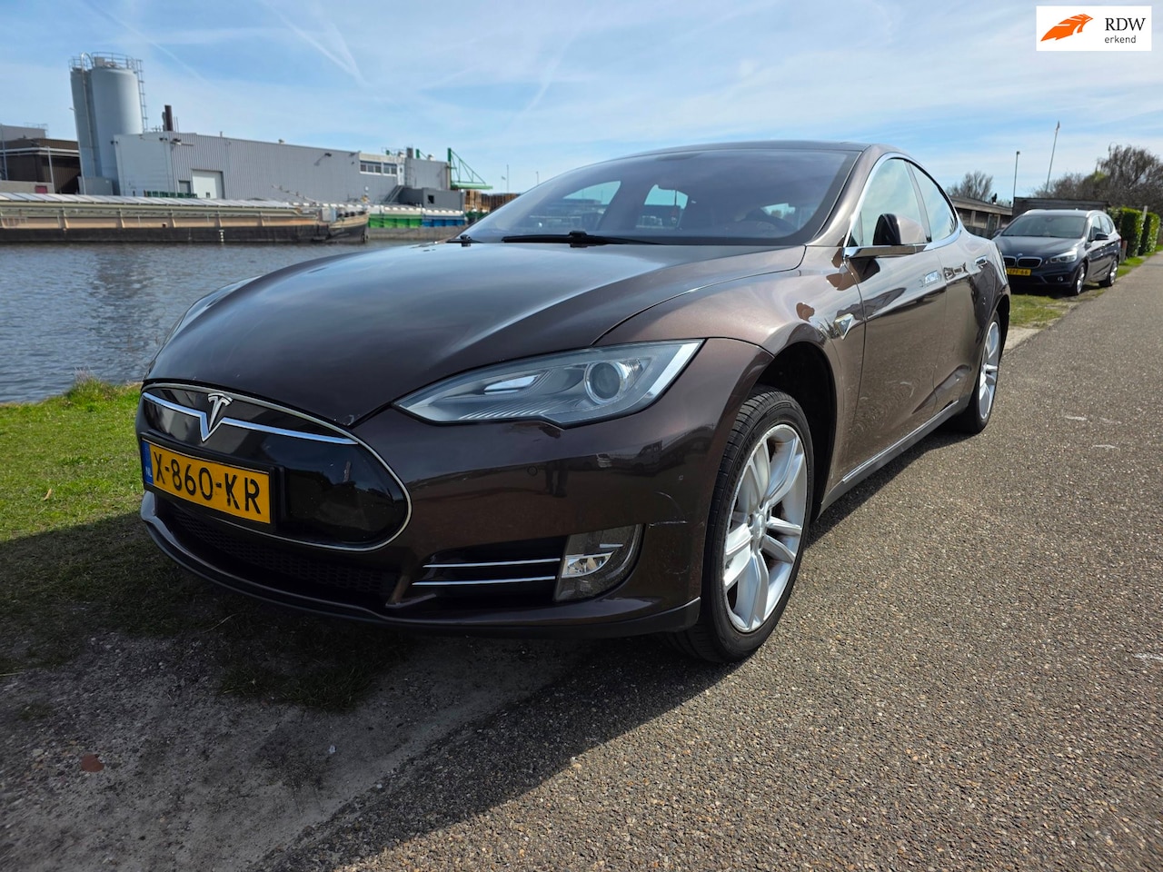 Tesla Model S - 85 Performance - AutoWereld.nl