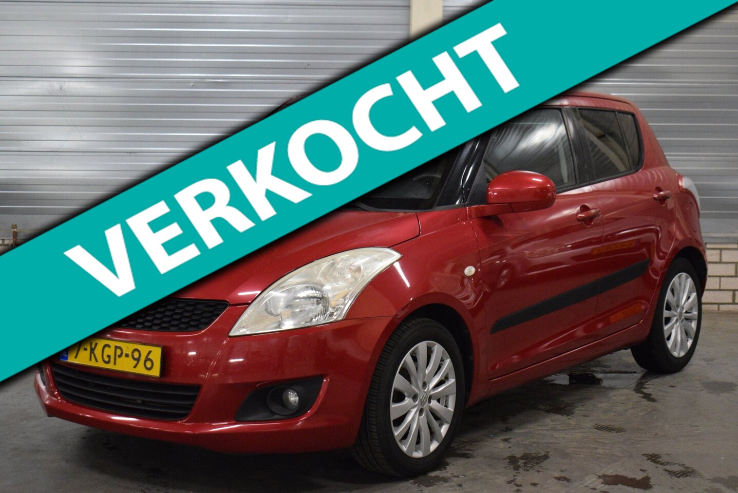Suzuki Swift - 1.2 Exclusive EASSS 75.000KM + Climate Control|Cruise Control|Bluetooth|stoelverwarming|Tr - AutoWereld.nl