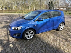 Chevrolet Aveo - 1.4 LTZ 5 deurs 2011 124DKM