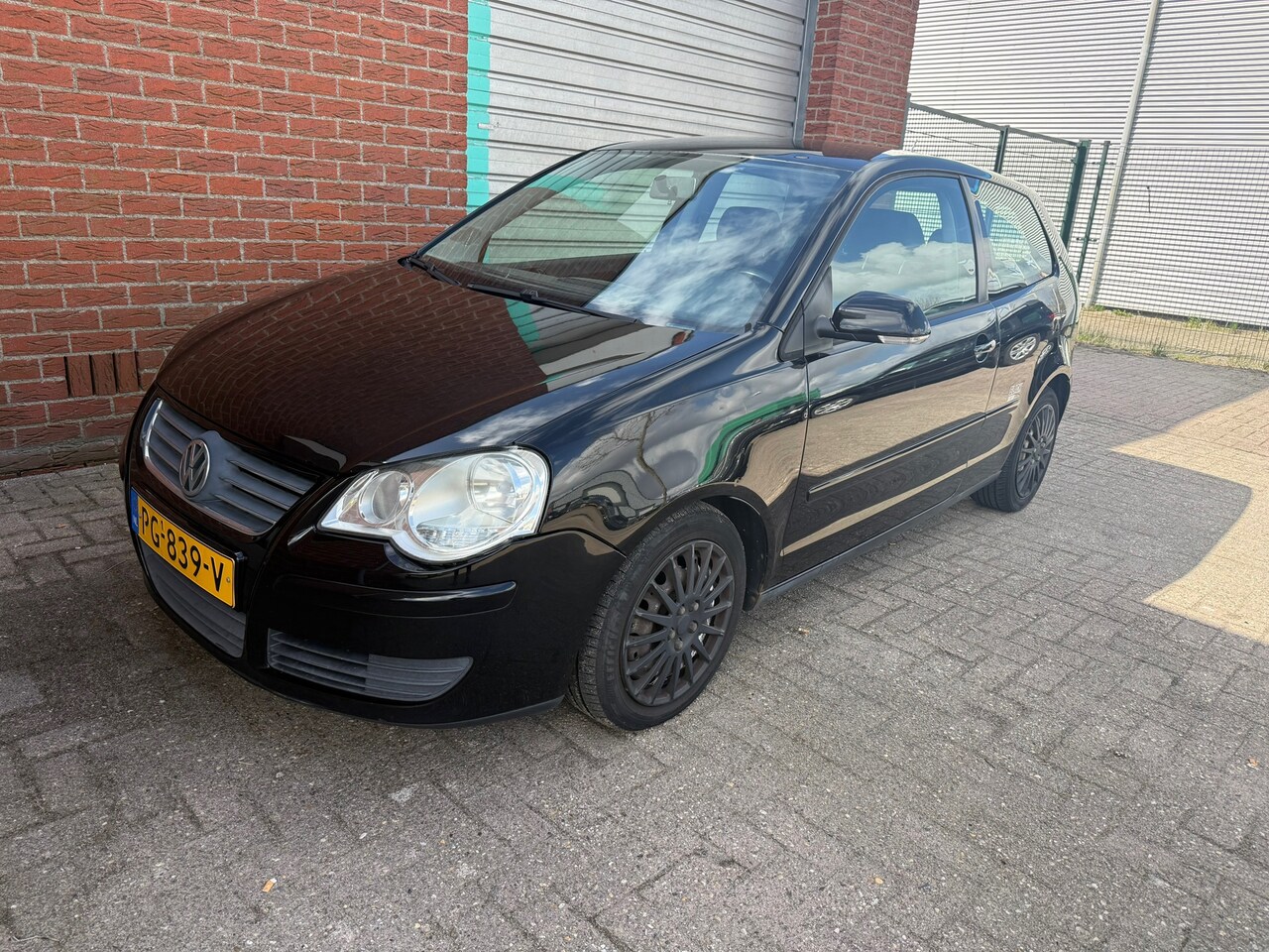 Volkswagen Polo - 1.4-16V Trendline 3-deurs Airco Bj:2005 - AutoWereld.nl