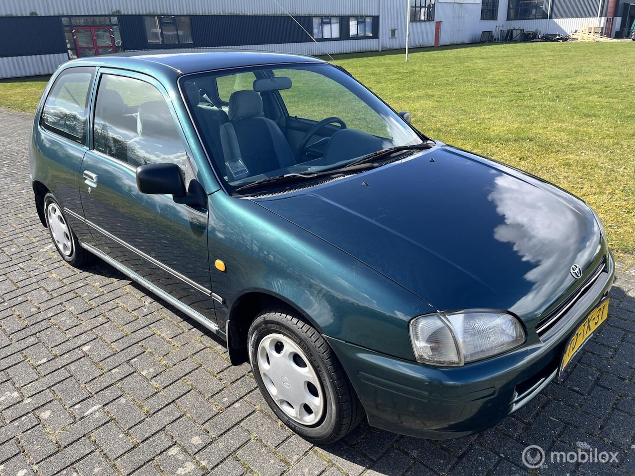 Toyota Starlet - 1.3-16V GLi / NAP / APK / Trekhaak / - AutoWereld.nl
