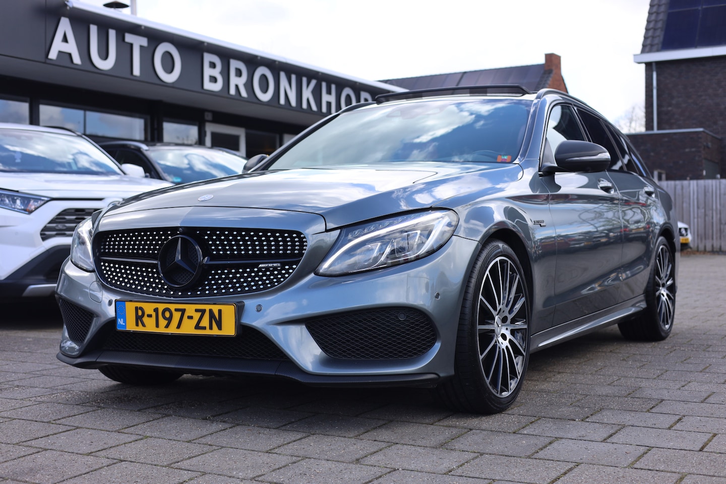 Mercedes-Benz C-klasse Estate - AMG 43 4MATIC | PANO | BURMESTER | STOELKOELING - AutoWereld.nl