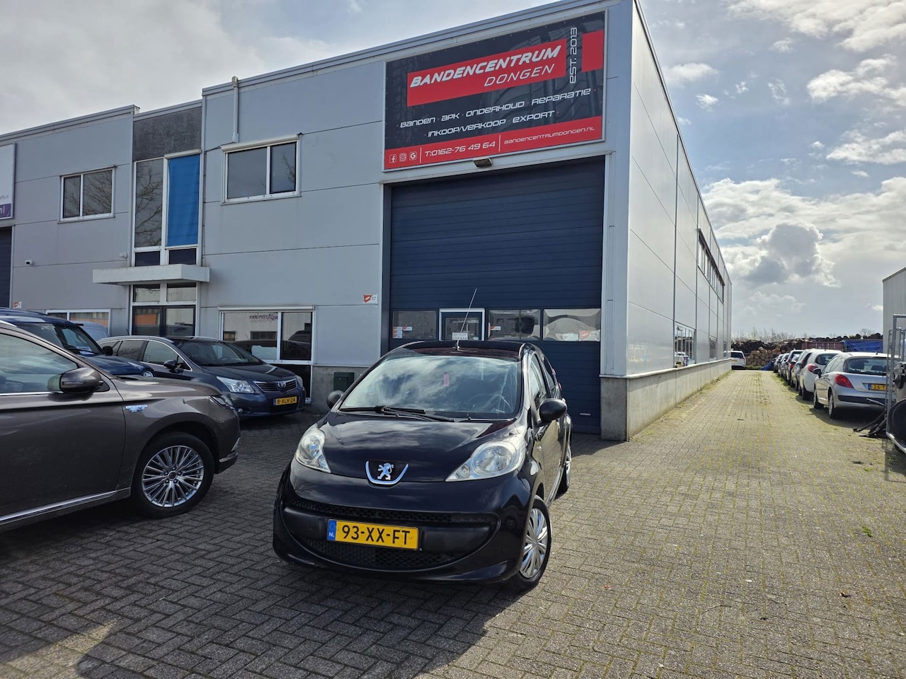 Peugeot 107 - 1.0-12V XR 1.0-12V XR - AutoWereld.nl