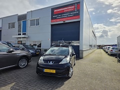 Peugeot 107 - 1.0-12V XR